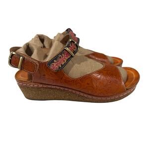 L'Artiste Teddy Open Toe Leather Wedge Sandal Size 41